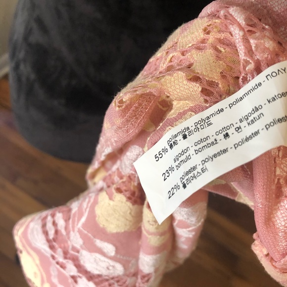 Zara Lace Bell Sleeve Multicolored Crop Top - Picture 7 of 8